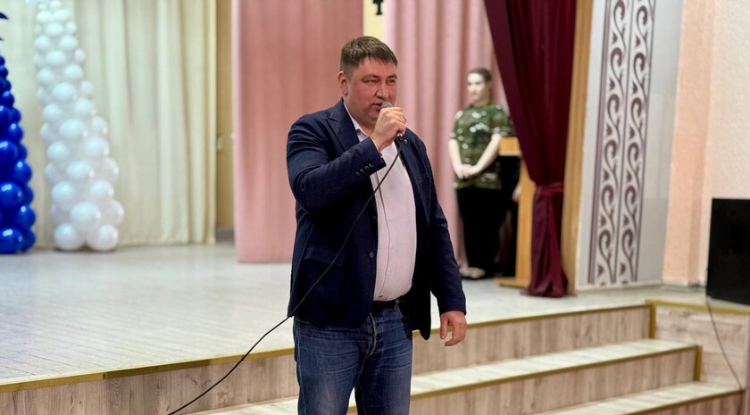 Фото: отдел СМИ администрации Приазовского МО