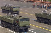 Скриншот трансляции Парада Победы 9 мая 2025